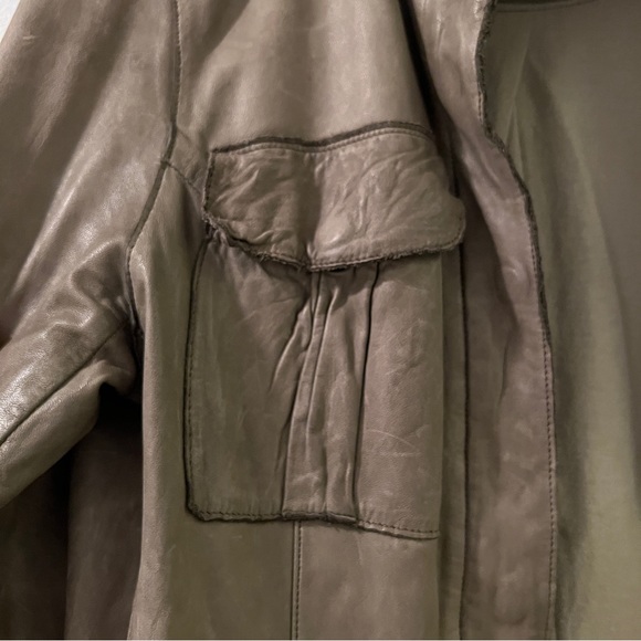 Sisii Military Style Leather Jacket in Army Green - Picture 6 of 15